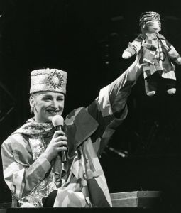 Boy George 1984  NYC  cliff.jpg